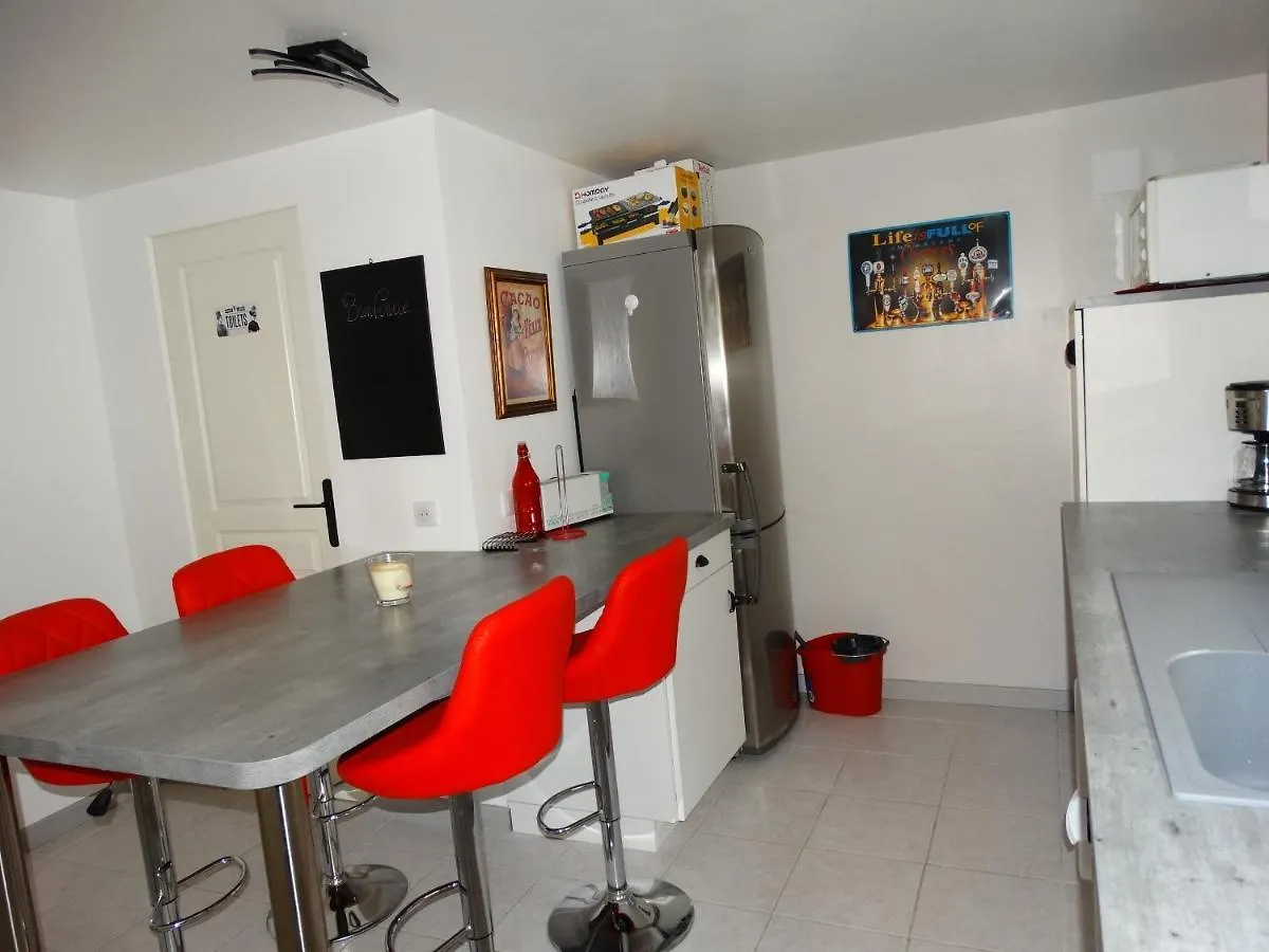 Appartement Au Calme Proche D'Un Petit Bois Dans Κεμπέρ Διαμέρισμα