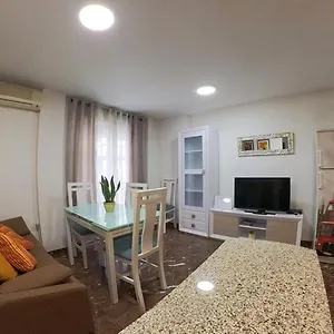 https://apartamento-garcia-requena.es-andalucia.com
